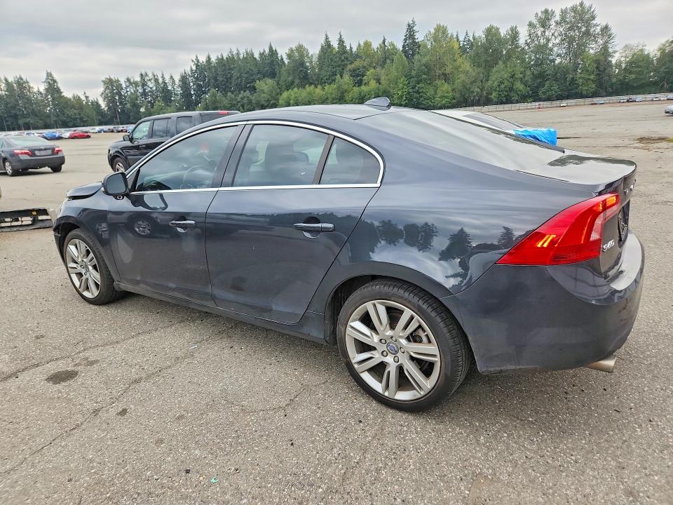 Photo 2 from auction – 2013 VOLVO S60 with VIN YV1612FS9D2185200