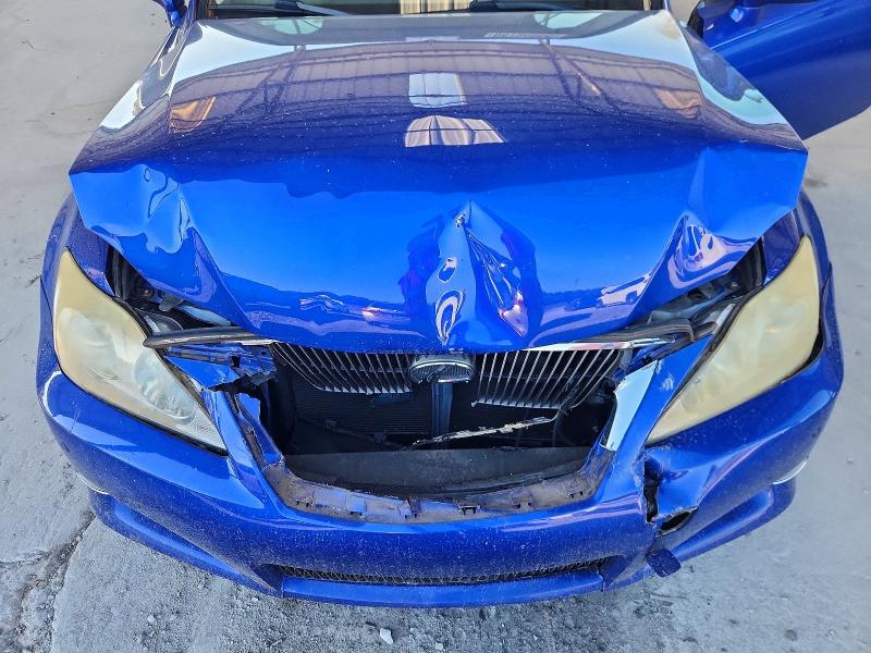 Photo 11 from auction – 2010 LEXUS IS with VIN JTHFE2C21A2503030