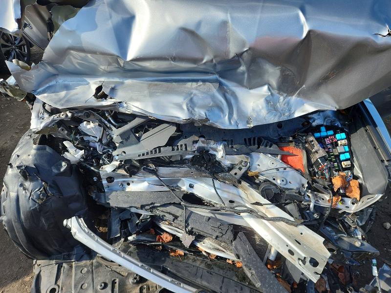 Снимка 11 от търг – 2020 TOYOTA CAMRY с VIN 4T1C11AK9LU896842