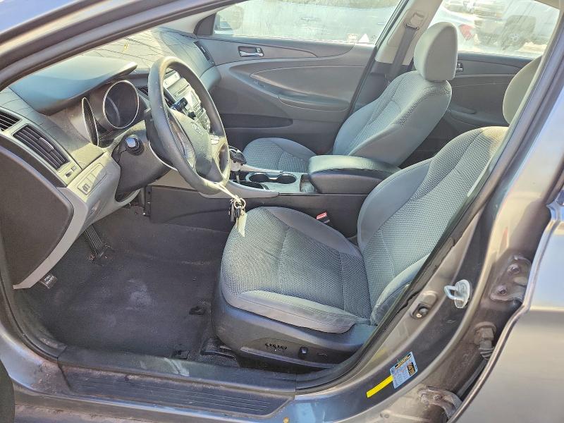 Photo 7 from auction – 2011 HYUNDAI SONATA with VIN 5NPEB4AC4BH118865