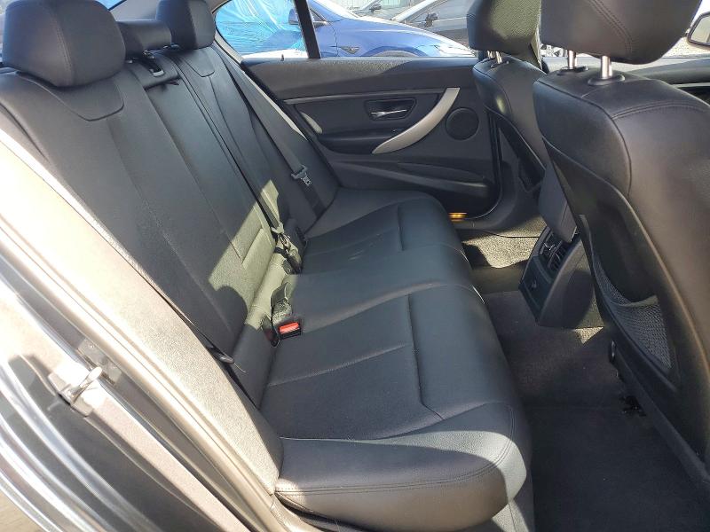 Photo 10 from auction – 2013 BMW 328 with VIN WBA3C1C5XDK103368