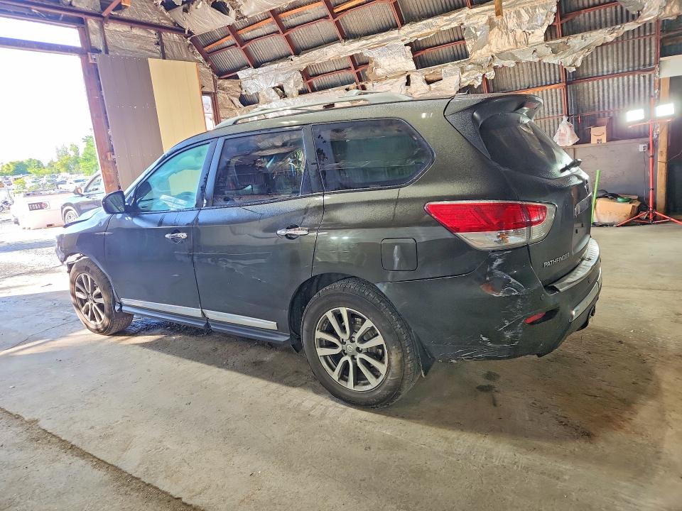 Photo 2 from auction – 2015 NISSAN PATHFINDER with VIN 5N1AR2MM9FC631707