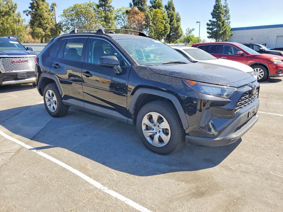 Photo 4 from auction – 2021 TOYOTA RAV4 with VIN 2T3H1RFV2MW110279