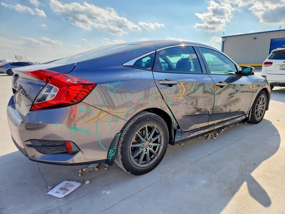 Снимка 3 от търг – 2016 HONDA CIVIC с VIN 19XFC2F72GE065662