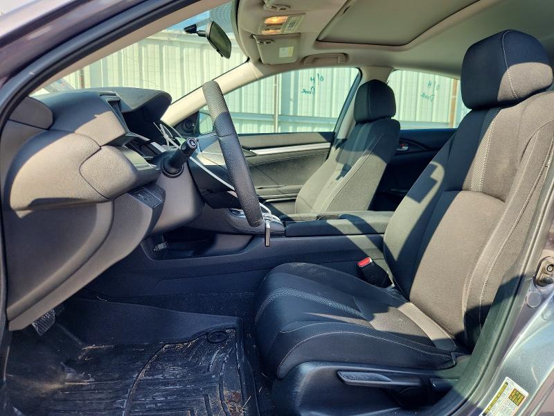 Снимка 7 от търг – 2016 HONDA CIVIC с VIN 19XFC2F72GE065662