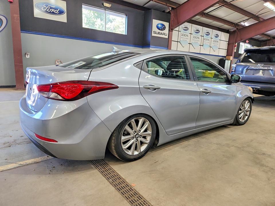Photo 3 from auction – 2015 HYUNDAI ELANTRA with VIN 5NPDH4AE8FH613684