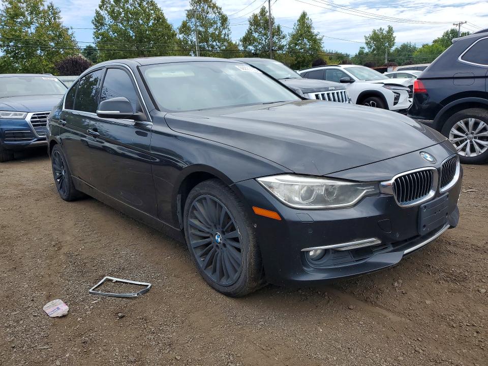 Снимка 4 от търг – 2013 BMW 328 с VIN WBA3B5C54DF594684