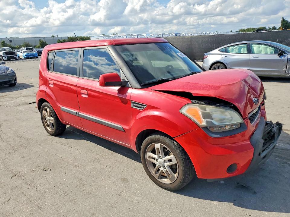Photo 4 from auction – 2010 KIA SOUL with VIN KNDJT2A2XA7108335
