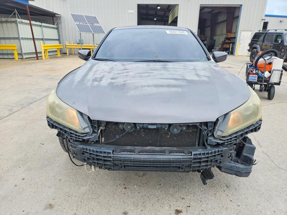 Photo 5 from auction – 2014 HONDA ACCORD with VIN 1HGCR2F33EA285456