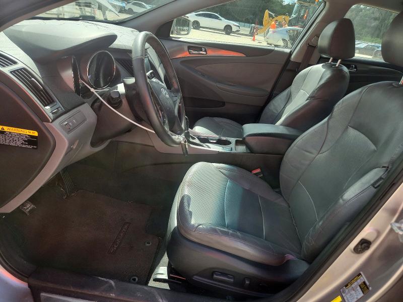 Фото 7 с аукциона – 2013 HYUNDAI SONATA с VIN KMHEC4A42DA094755