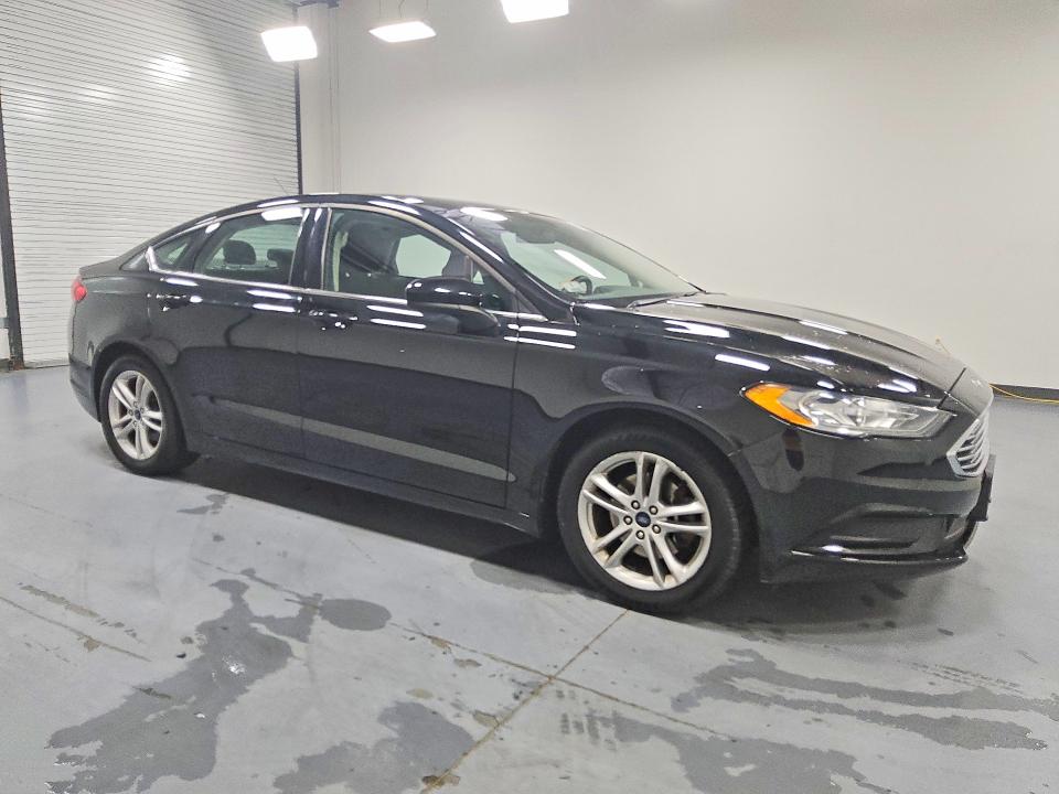 Zdjęcie 4 z aukcji – 2018 FORD FUSION z VIN 3FA6P0HD8JR264233