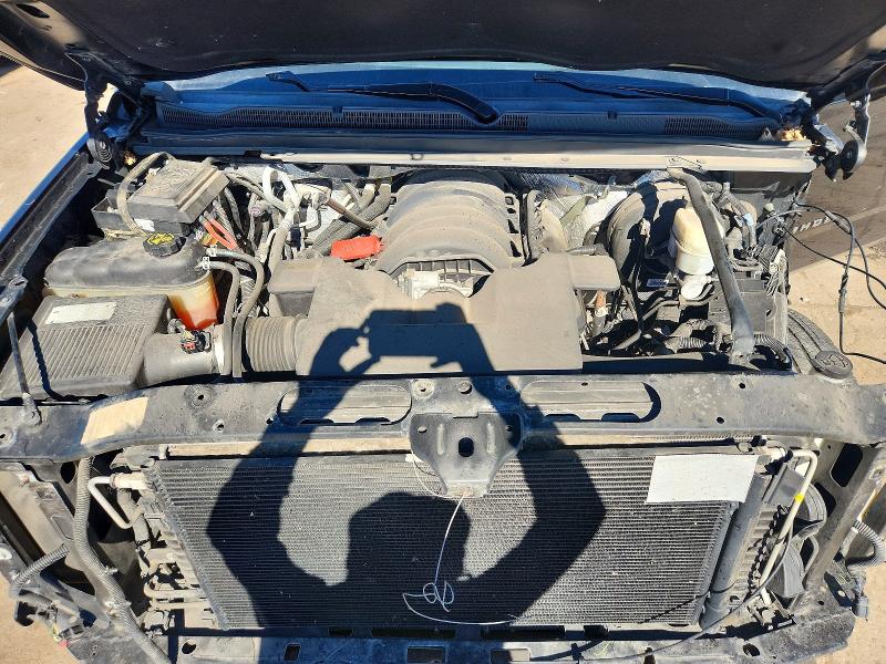 Photo 11 from auction – 2017 CHEVROLET TAHOE with VIN 1GNSKBKC0HR147777