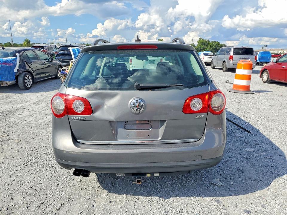 Photo 6 from auction – 2008 VOLKSWAGEN PASSAT with VIN WVWLK73C58E046749