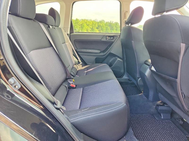 Photo 11 from auction – 2017 SUBARU FORESTER with VIN JF2SJAEC1HH568545