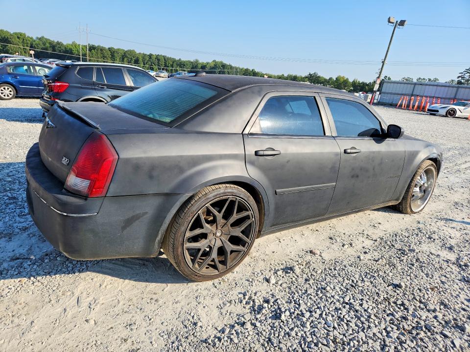 Foto 3 de la subasta – 2005 CHRYSLER 300 con VIN 2C3JA53G65H172578