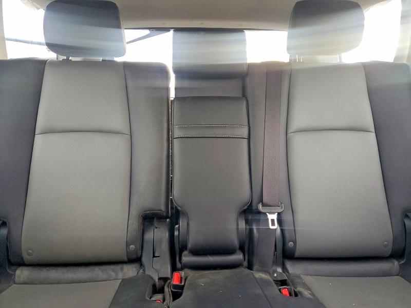 Photo 10 from auction – 2022 TOYOTA 4RUNNER with VIN JTENU5JR2N6005141