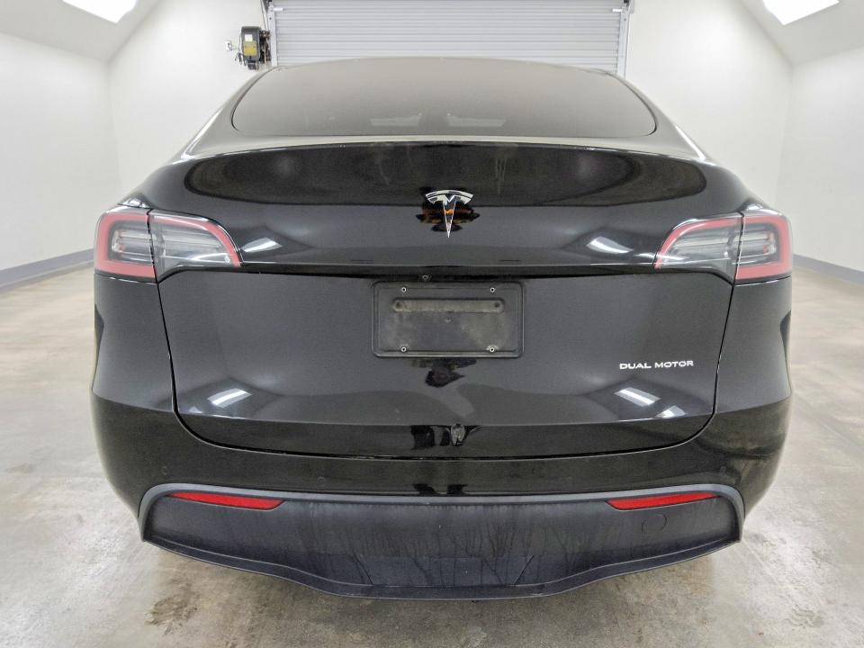 Фото 6 с аукциона – 2022 TESLA MODEL Y с VIN 7SAYGDEE4NF480579