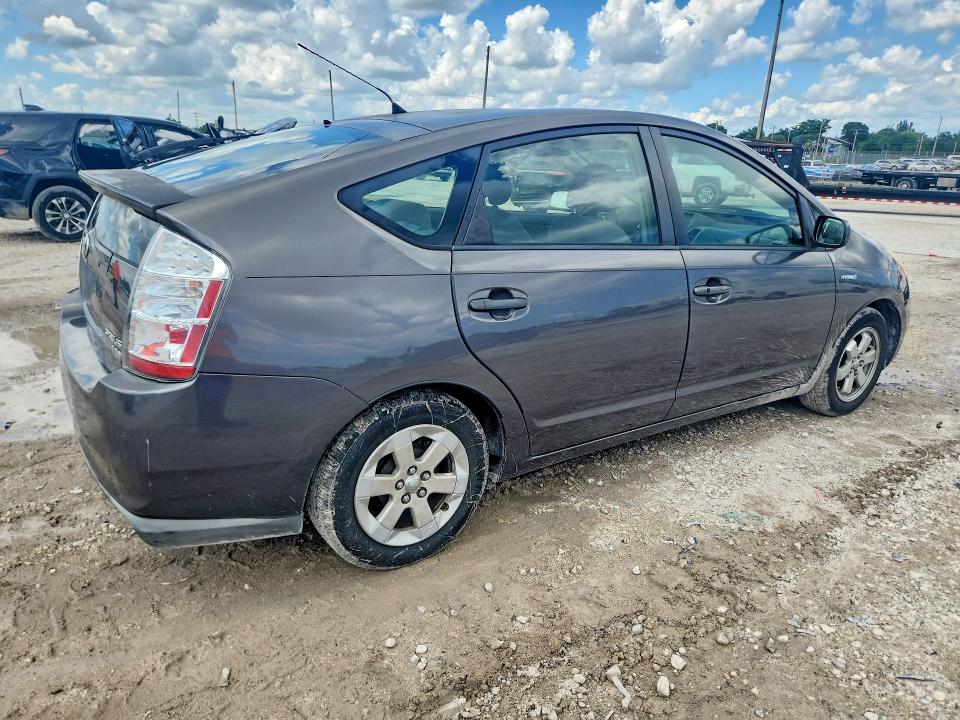 Photo 3 from auction – 2007 TOYOTA PRIUS with VIN JTDKB20U773226711