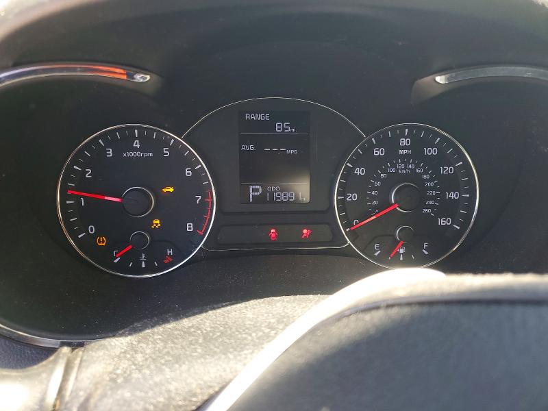 Photo 9 from auction – 2015 KIA FORTE with VIN KNAFX4A60F5435111