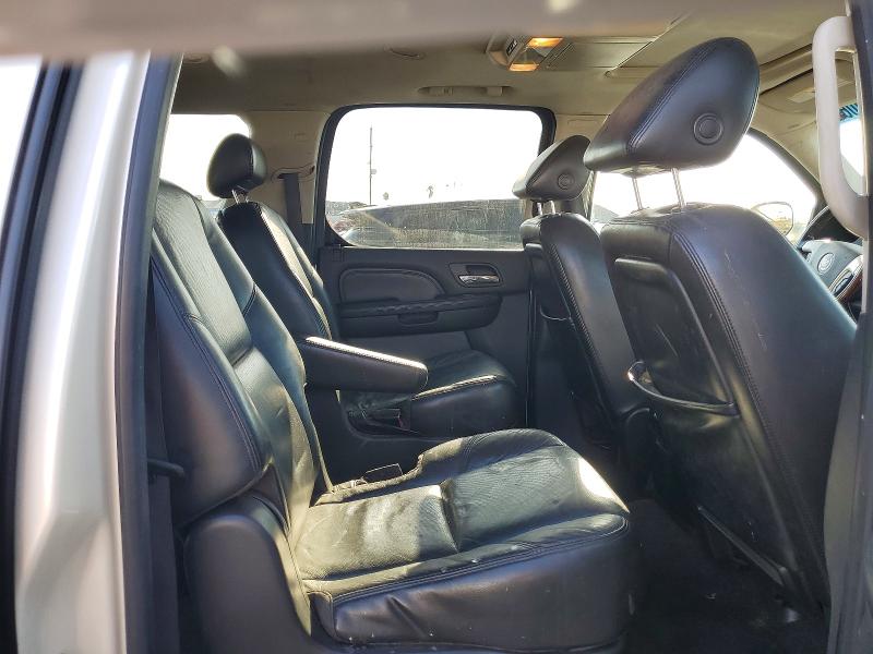 Photo 11 from auction – 2008 CADILLAC ESCALADE with VIN 1GYFK668X8R119034