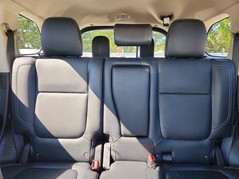 Снимка 10 от търг – 2019 MITSUBISHI OUTLANDER с VIN JA4AZ3A34KZ004906