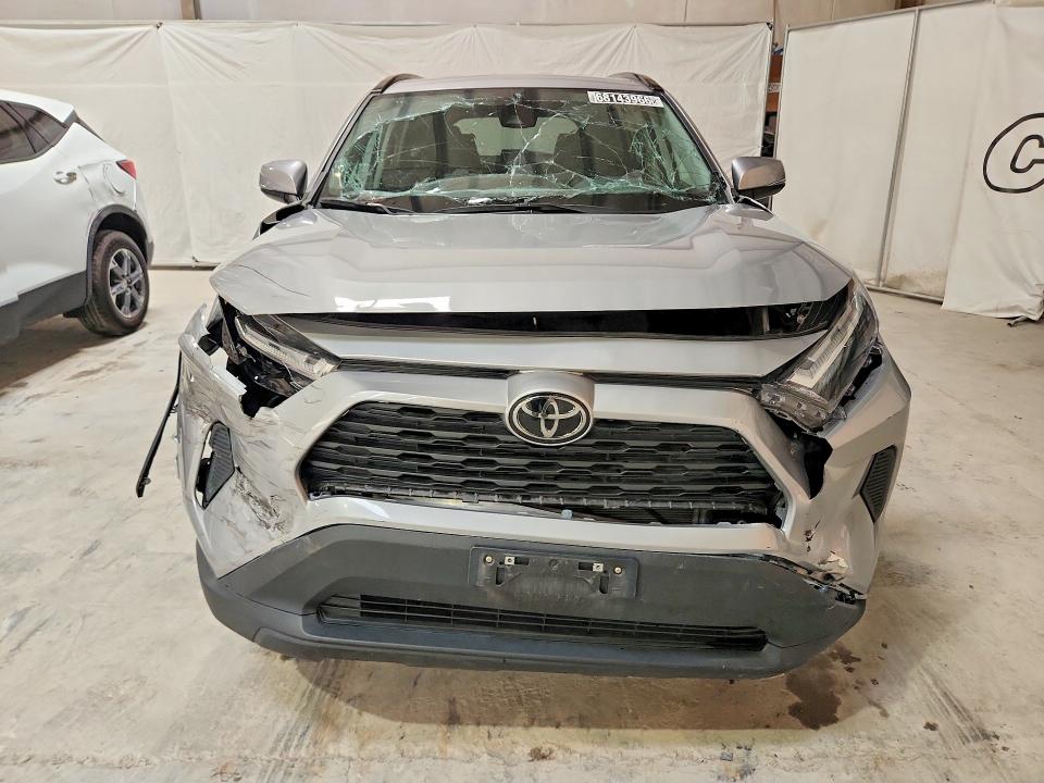 Photo 5 from auction – 2025 TOYOTA RAV4 with VIN 2T3P1RFVXSW513922