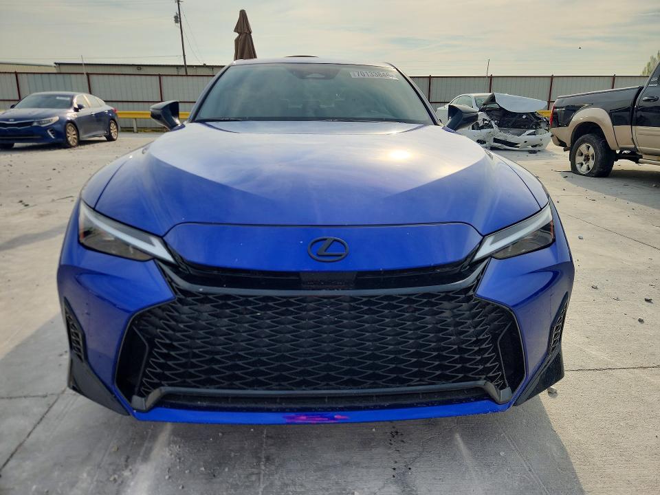 صورة رقم 5 من المزاد - 2026 LEXUS IS 350 مع VIN JTHBZ1B24T5096000