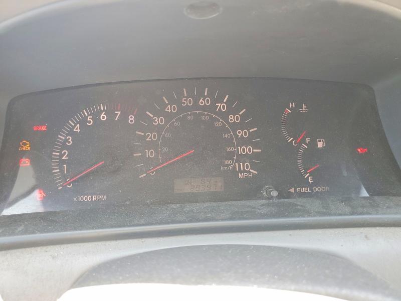 Photo 9 from auction – 2006 TOYOTA COROLLA with VIN 1NXBR30E56Z658440