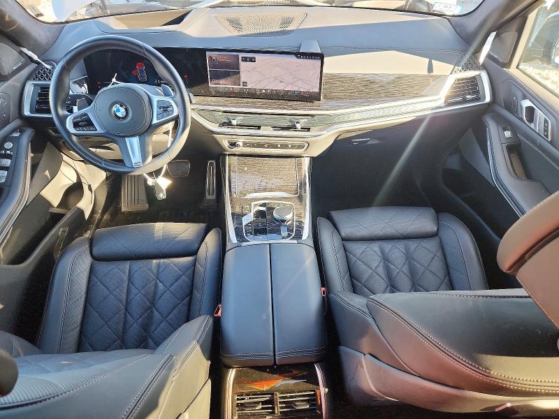 صورة رقم 8 من المزاد - 2025 BMW X7 مع VIN 5UX23EM06S9X80414