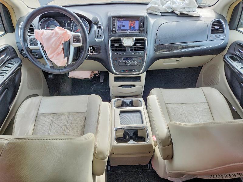 Снимка 8 от търг – 2012 CHRYSLER TOWN & COUNTRY с VIN 2C4RC1BGXCR252606
