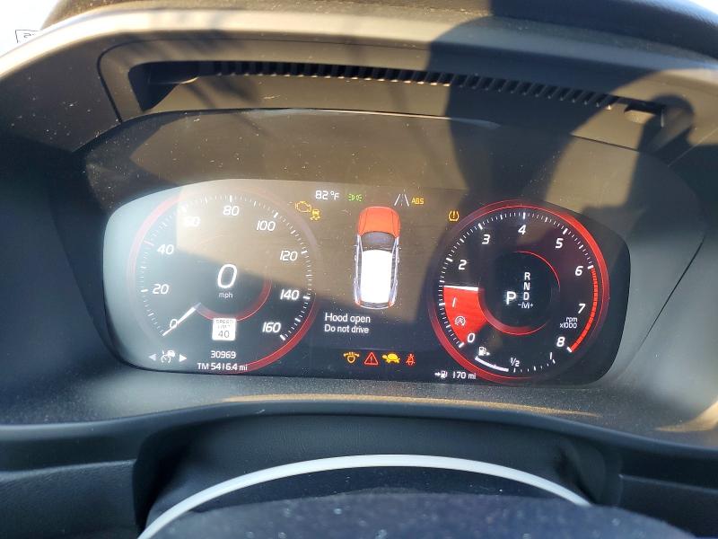 Photo 9 from auction – 2020 VOLVO XC40 with VIN YV4162UM4L2203832