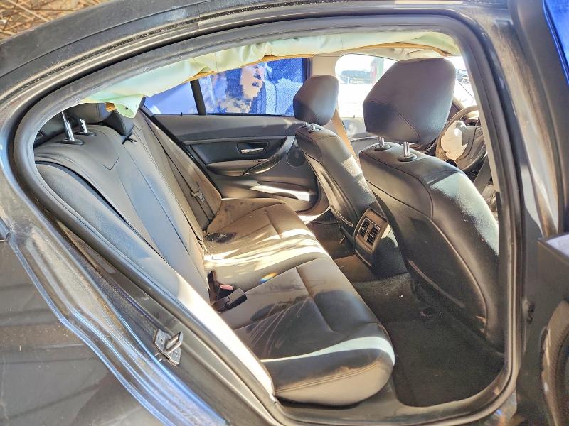 Photo 10 from auction – 2016 BMW 320 with VIN WBA8E1G54GNT99355