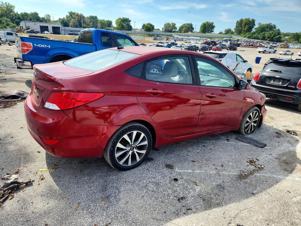 Photo 3 from auction – 2017 HYUNDAI ACCENT with VIN KMHCT4AE1HU371349
