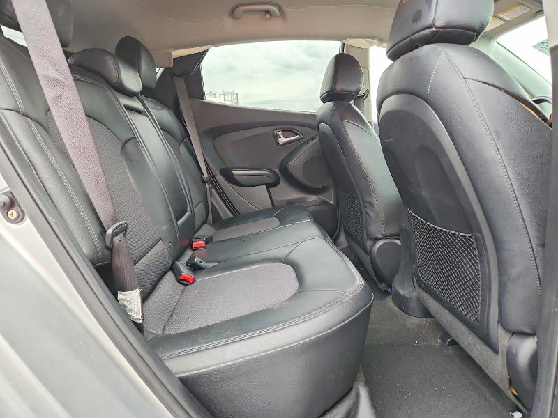 Снимка 11 от търг – 2012 HYUNDAI TUCSON с VIN KM8JUCAC9CU394688