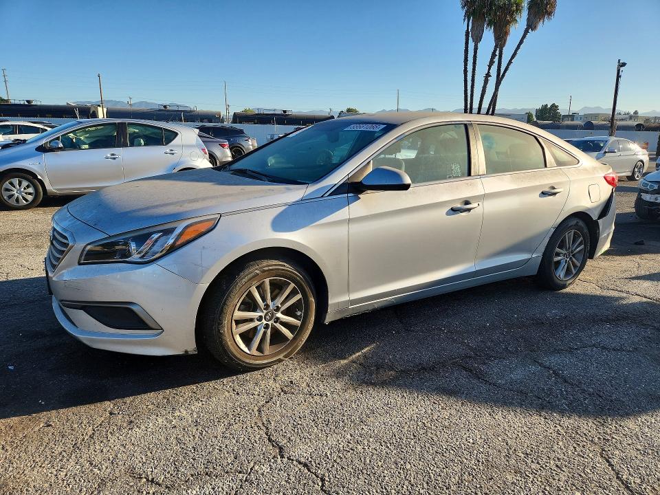 HYUNDAI SONATA 2017 with VIN 5NPE24AF7HH448700 - Photo from auction