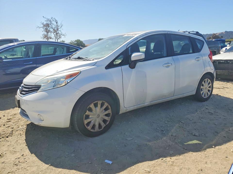 NISSAN VERSA NOTE 2015 with VIN 3N1CE2CP7FL409694 - Photo from auction