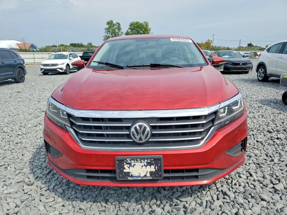 Photo 5 from auction – 2020 VOLKSWAGEN PASSAT with VIN 1VWAA7A30LC005685