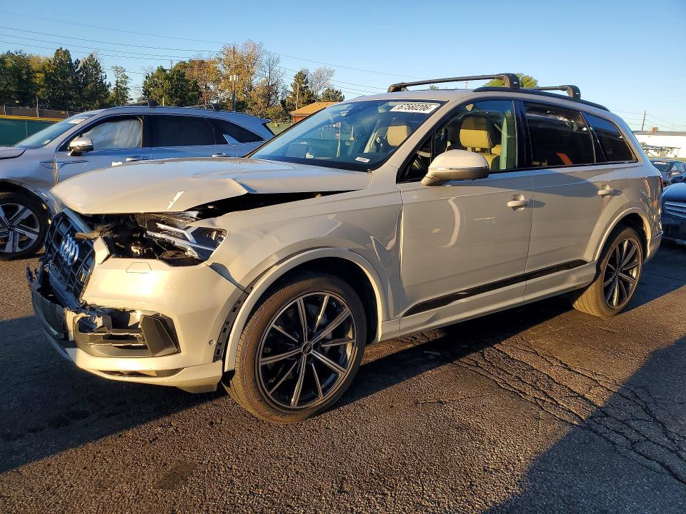 AUDI Q7 2023 with VIN WA1LXBF71PD008517 - Photo from auction