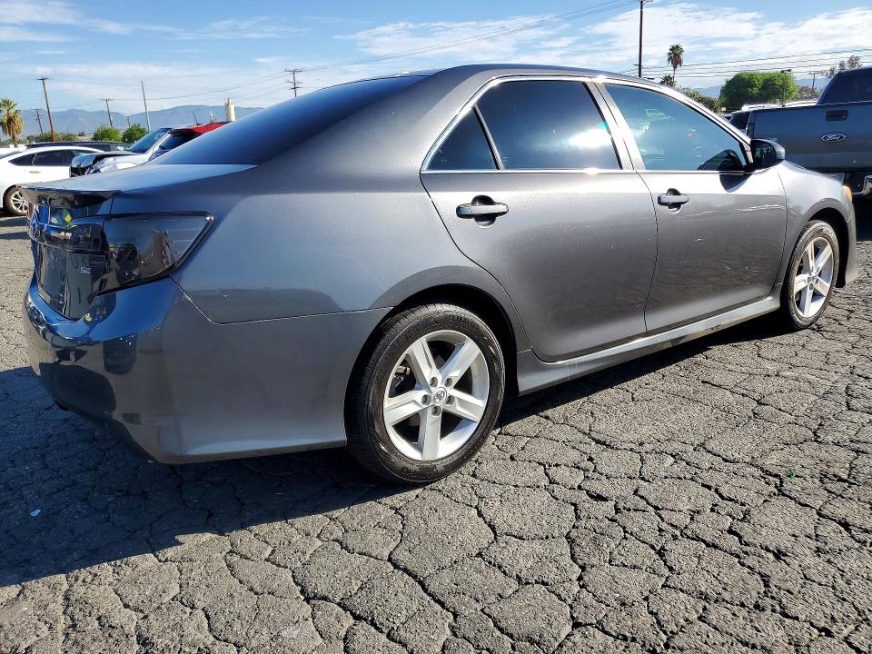 Photo 3 from auction – 2014 TOYOTA CAMRY with VIN 4T1BF1FK1EU353929