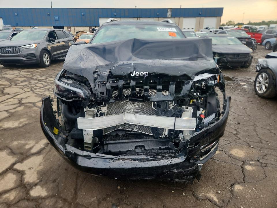 Photo 5 from auction – 2019 JEEP CHEROKEE with VIN 1C4PJMDX4KD379753