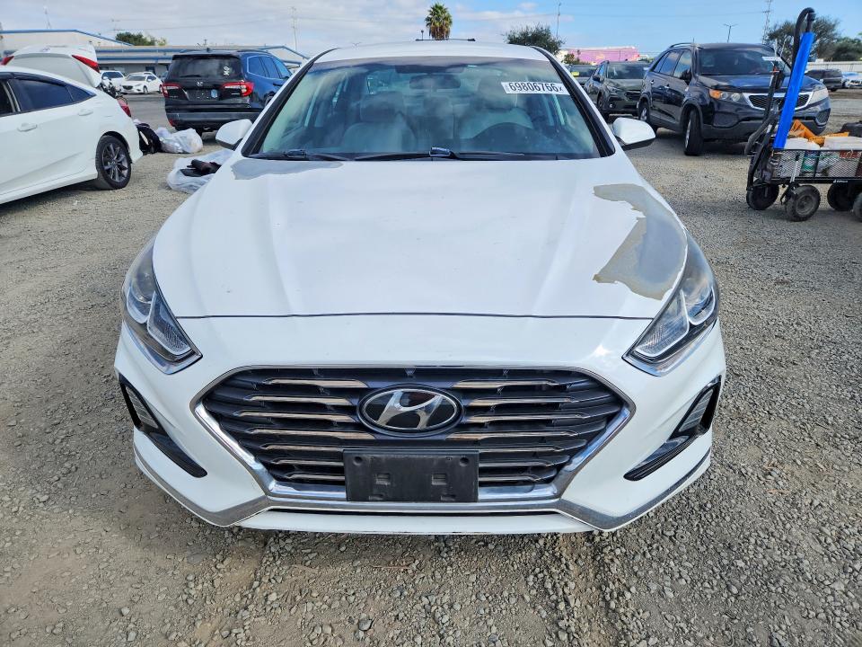 Photo 5 from auction – 2019 HYUNDAI SONATA with VIN 5NPE24AF2KH765632
