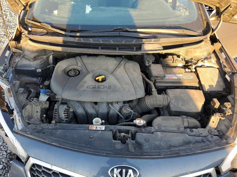 Photo 11 from auction – 2016 KIA FORTE5 with VIN KNAFK5A8XG5647277