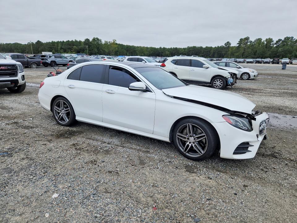 Снимка 4 от търг – 2017 MERCEDES-BENZ E с VIN WDDZF4JB4HA040252
