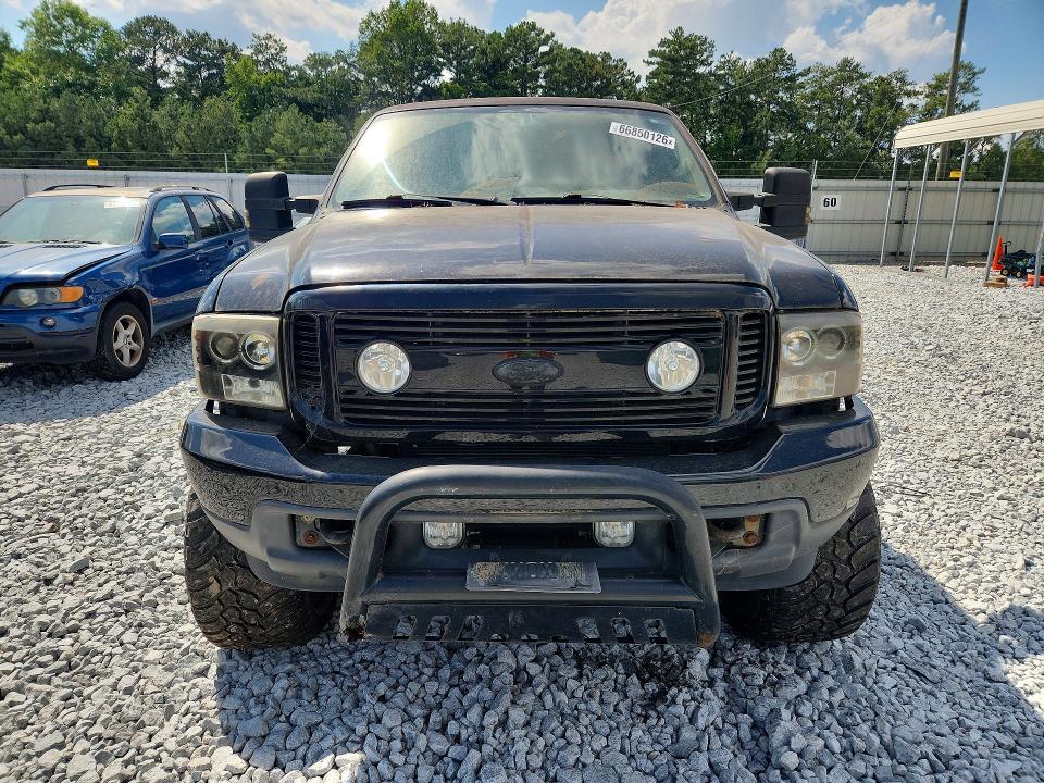 Photo 5 from auction – 2003 FORD EXCURSION with VIN 1FMNU43S63ED40674