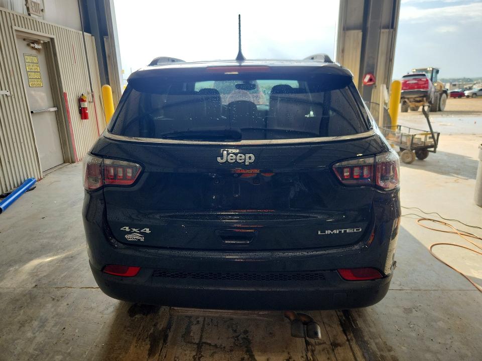 Снимка 6 от търг – 2017 JEEP COMPASS с VIN 3C4NJDCB2HT624808