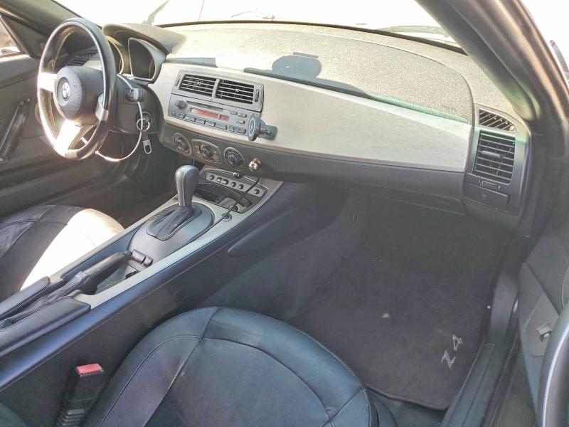 Photo 8 from auction – 2003 BMW Z4 with VIN 4USBT534X3LU00317