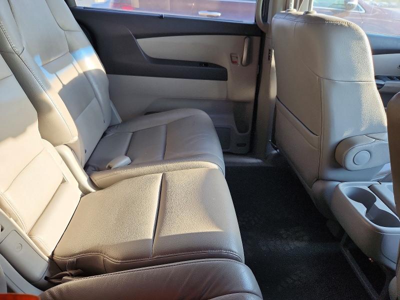Снимка 11 от търг – 2011 HONDA ODYSSEY с VIN 5FNRL5H61BB096293