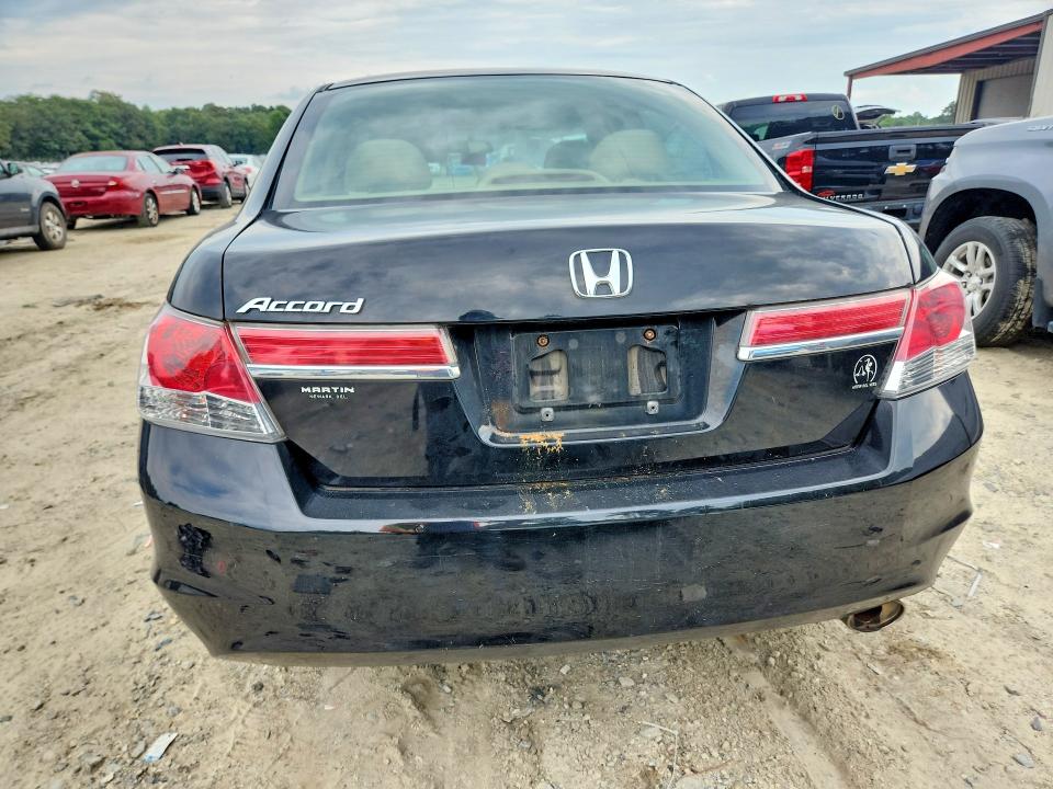 Photo 6 from auction – 2012 HONDA ACCORD with VIN 1HGCP2F31CA212444
