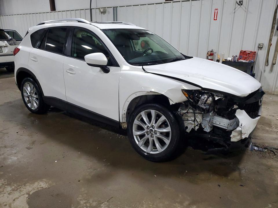 صورة رقم 4 من المزاد - 2015 MAZDA CX-5 مع VIN JM3KE4DY2F0448953