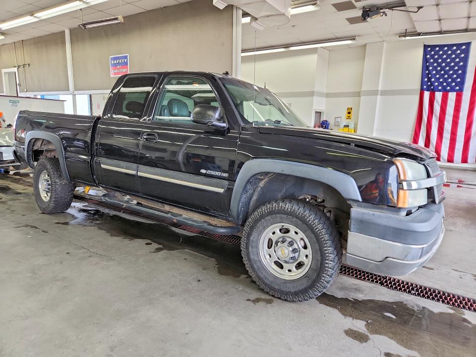 Photo 4 from auction – 2003 CHEVROLET SILVERADO with VIN 1GCHK29U23E346945